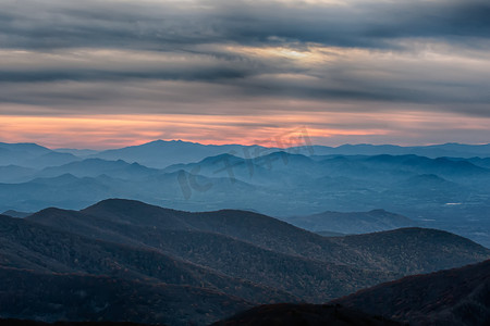 Blue Ridge Parkway National Park 日落风景山