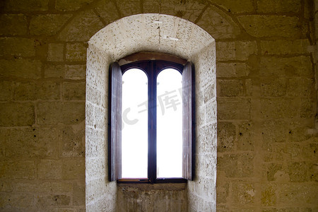曲拱在马略卡岛帕尔马的马略卡岛贝尔弗城堡