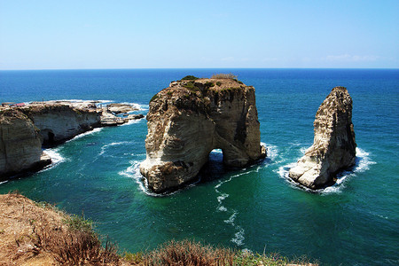 鸽子大海摄影照片_鸽子岩，黎巴嫩贝鲁特