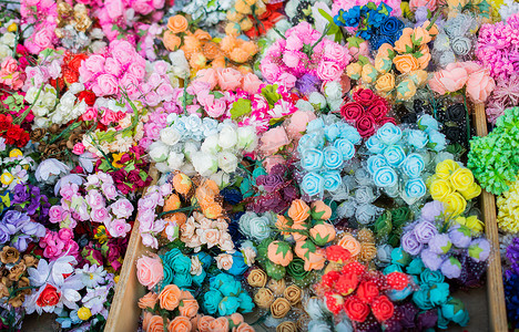 传奇字艺术字摄影照片_由人造花制成的花卉艺术