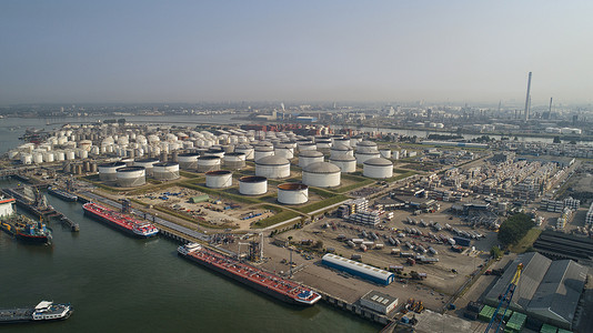油轮摄影照片_石油和天然气工业。