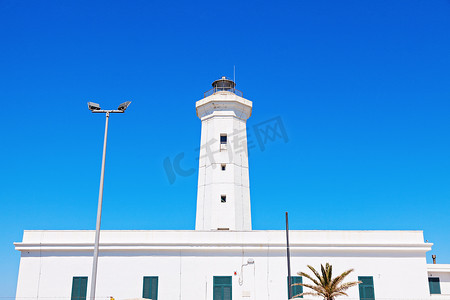 卡塔尔城市摄影照片_圣卡塔尔多的灯塔