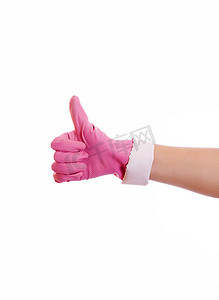 女人手戴粉红色橡胶手套，手势 ok（是），在 w 上被隔离