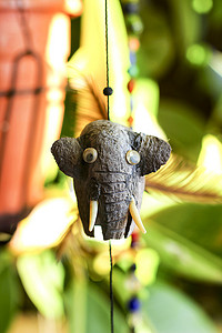 花园里的大象装饰吊坠