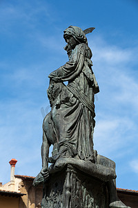 弗朗西斯科西里洛摄影照片_佛罗伦萨 - Judith 和 Holofernes 的雕像。