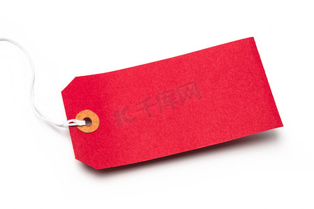红色纸板或纸行李标签隔离在白色
