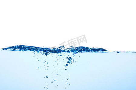 淡蓝色的水波带气泡，水下溅起一点点