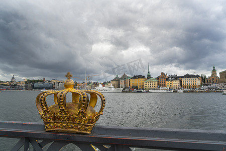 斯德哥尔摩 Skeppsholmsbron 桥上的镀金皇冠