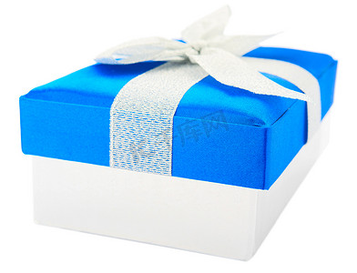 “蓝色礼盒、蝴蝶结和丝带”