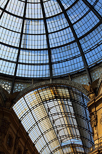 牛气冲天摄影照片_玻璃画廊 - Galleria Vittorio Emanuele - 米兰 - 意大利