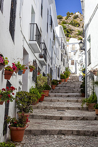 小巷子摄影照片_西班牙安达卢西亚老城的小巷子。