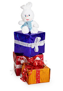 “玩具兔子，和白色的圣诞礼物”