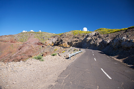 拉帕尔马的乡村道路和天文台