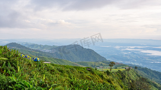 Phu Thap Berk 的山顶观景台
