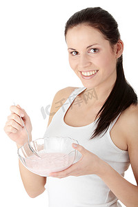 女性吃酸奶