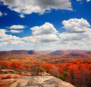 红叶摄影照片_熊山山顶的红叶风光