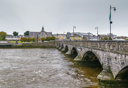 托蒙德桥，利默里克，爱尔兰