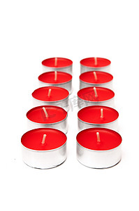生日红色蜡烛摄影照片_红色蜡烛