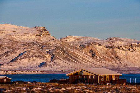 论语摄影照片_欧洲冰岛 Snaefellsness 半岛美丽的 Arnarstapi