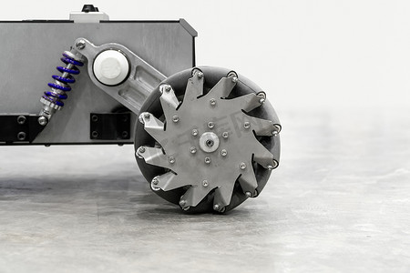 机器人用铝制麦克纳姆轮（Bush type rollers）。