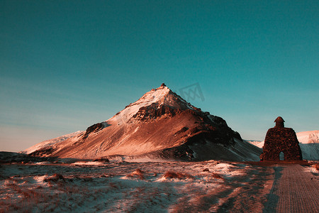 论语水墨摄影照片_欧洲冰岛 Snaefellsness 半岛美丽的 Arnarstapi