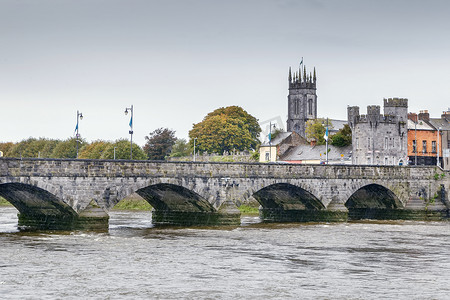 汤姆赫兰德摄影照片_托蒙德桥，利默里克，爱尔兰