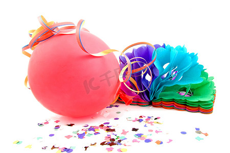 生日气球和派对彩带