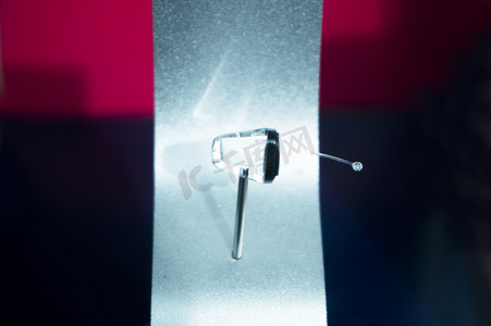 透明超小型助听器