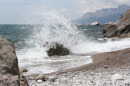 海上冲浪