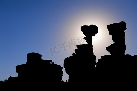 广袤摄影照片_“阿根廷伊斯基瓜拉斯托的砂岩地层。”