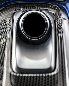 排气摄影照片_保时捷 918 Spyder 排气系统细节拍摄