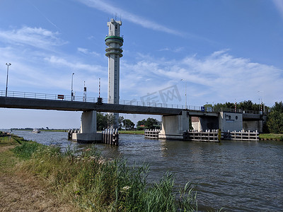 施潘嫩堡玛格丽特公主运河大桥