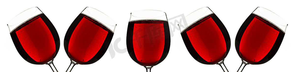 葡萄的边框摄影照片_与眼镜的红色果汁边框