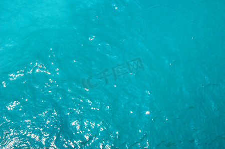 蓝色背景模板摄影照片_蓝色的水背景