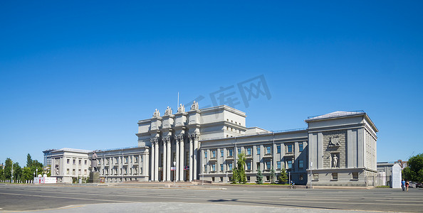 俄罗斯萨马拉古比雪夫广场的歌剧和芭蕾舞大楼