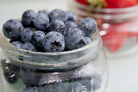 罐装新鲜蓝莓