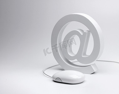 鼠标符号摄影照片_电子邮件@标志和计算机鼠标