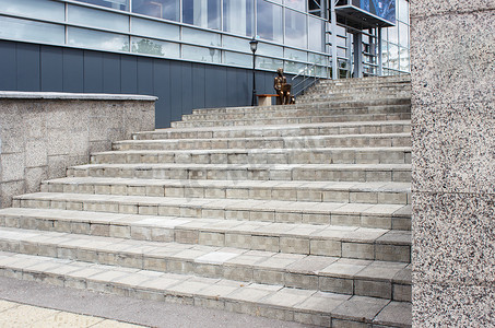 梯梯摄影照片_现代石楼梯在城市