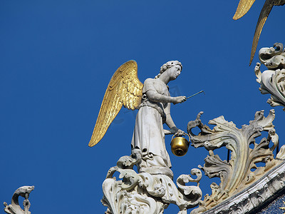 金色高级摄影照片_威尼斯-圣马可大教堂。