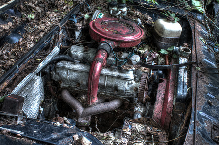 仪表盘图片摄影照片_汽车发动机的 Hdr 图片来自旧汽车墓地