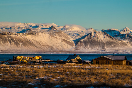 论语水墨摄影照片_欧洲冰岛 Snaefellsness 半岛美丽的 Arnarstapi