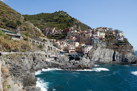 村路摄影照片_马纳罗拉 - 意大利五渔村的城市之一