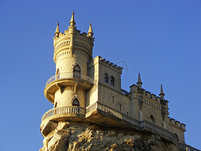 柳叶燕子摄影照片_燕窝城堡，克里米亚，乌克兰