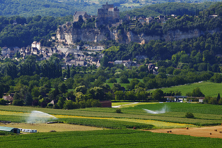 法国风景摄影照片_法国绿色田野全景