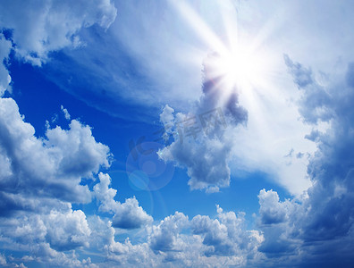 多云的天空背景