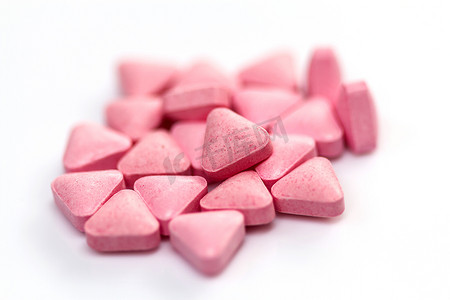 一堆药用粉红色药丸