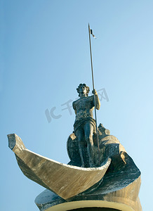 雕塑“彼得罗扎沃茨克 (Onego) 的诞生”，卡累利阿