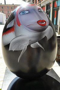 在纽约 Faberge Big Egg Hunt 展出