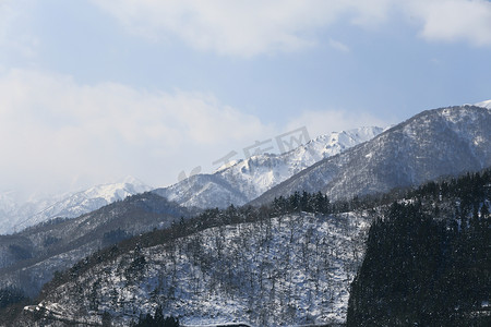 日本高山雪山