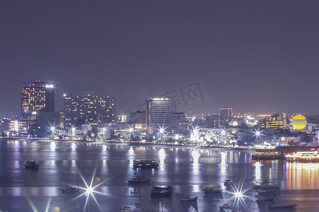 泰国芭堤雅湾夜景